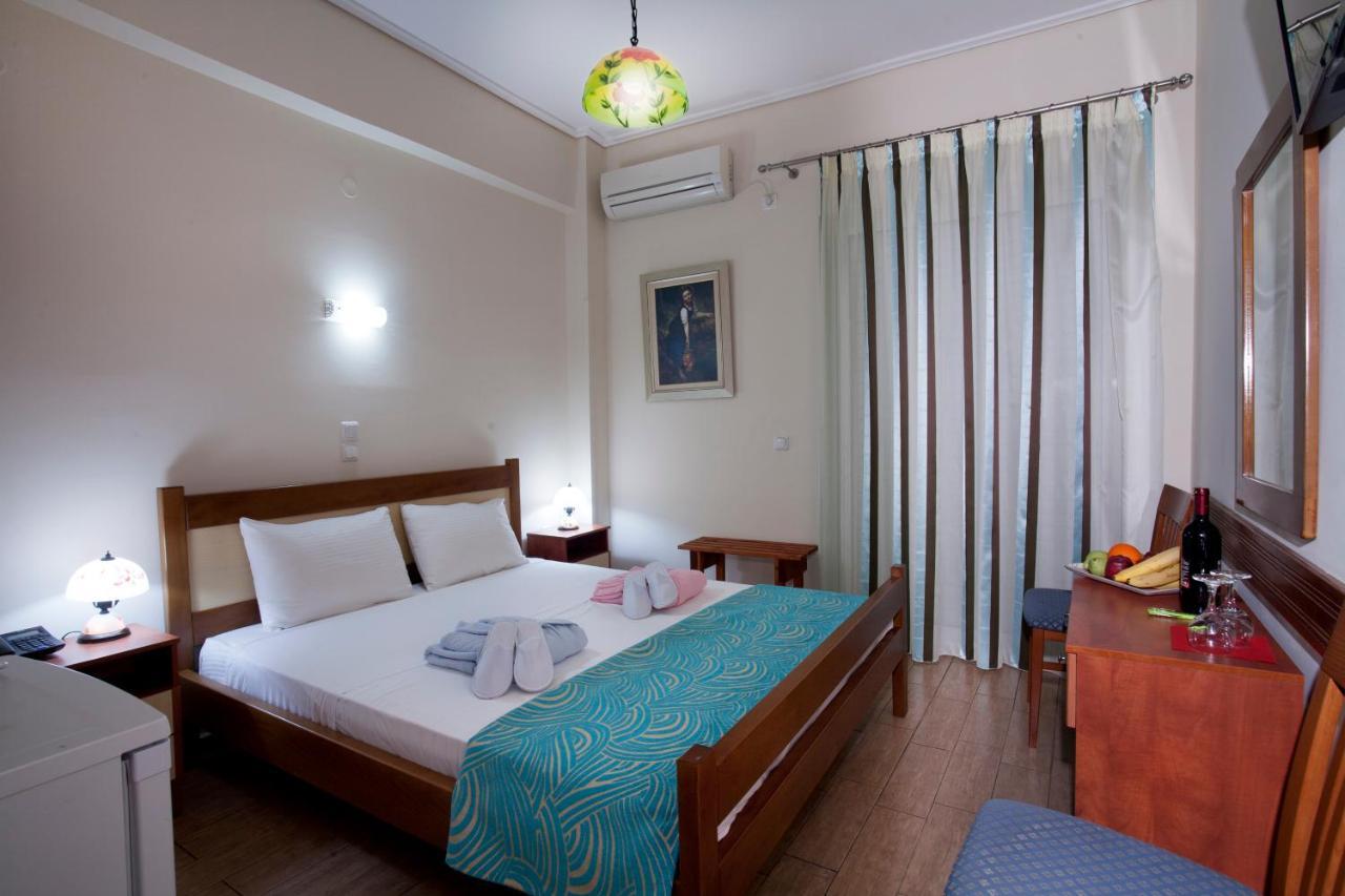 Hotel Loutraki ภายนอก รูปภาพ